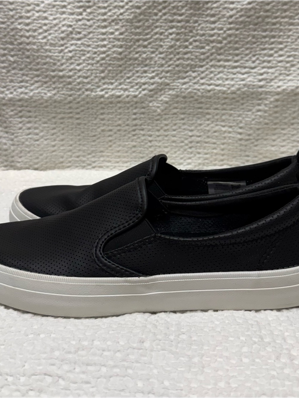 Sperry | Slip-On Casual Sneakers - Black | Size = 8 - Picture 1 of 7